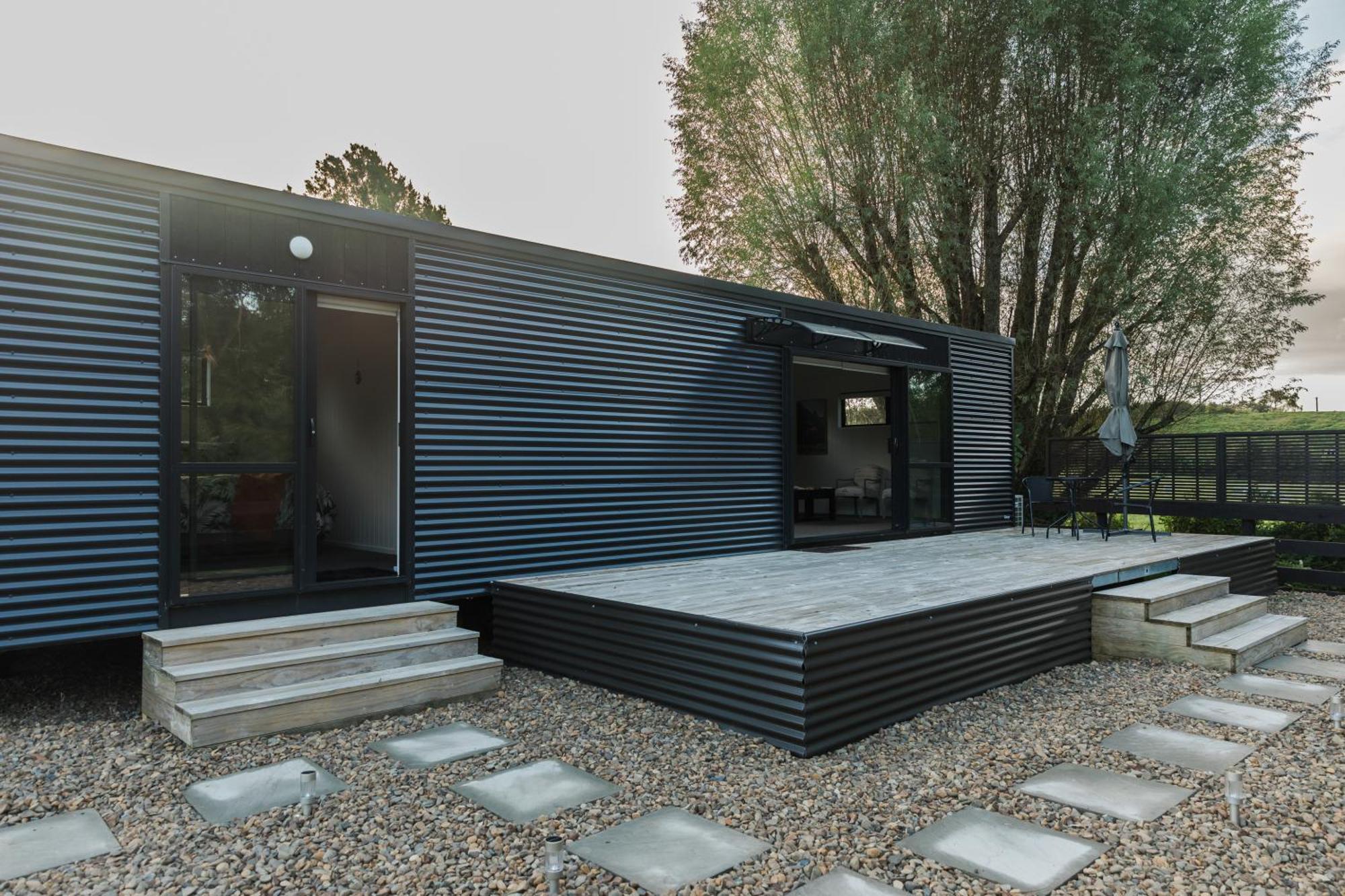 Bombay Hills Modern Retreat Apartamento Auckland Exterior foto